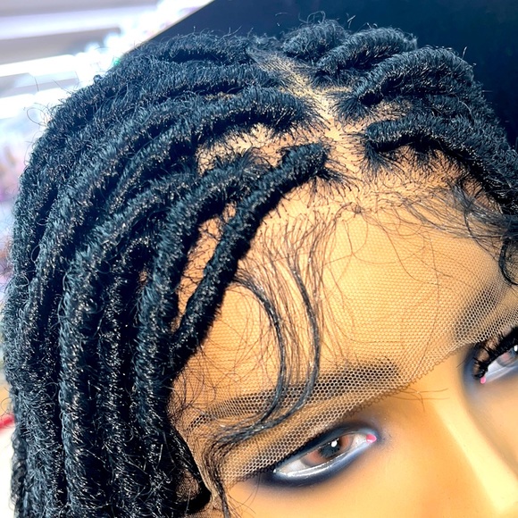 Beautiful locs lace front - Picture 6 of 7